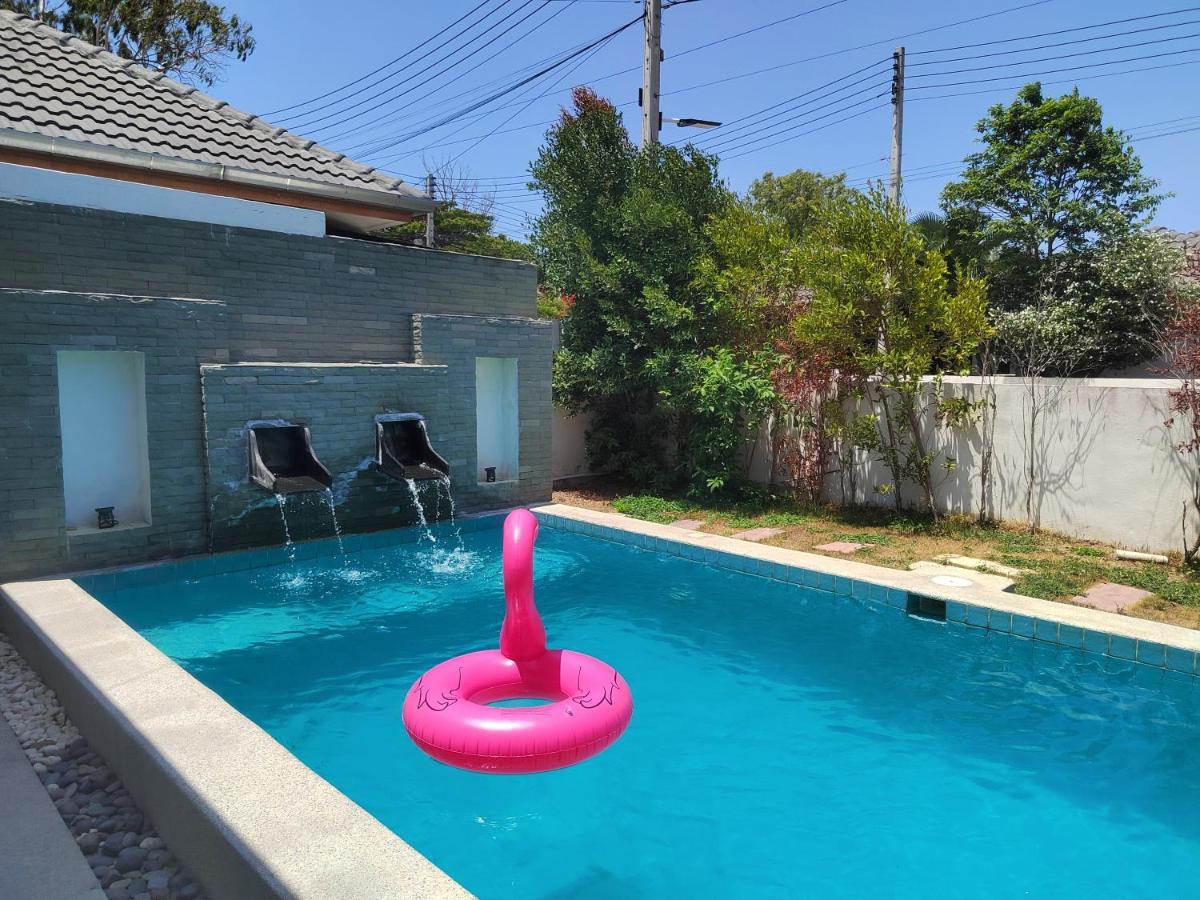E Villa , Private Pool Villa For Your Family HHQ Exterior photo