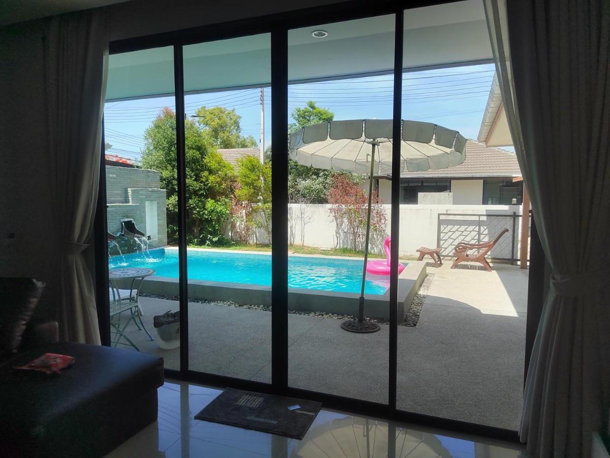 E Villa , Private Pool Villa For Your Family HHQ Exterior photo